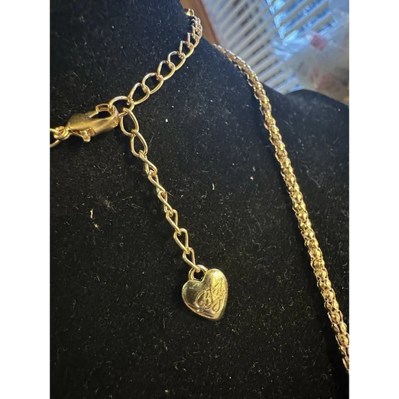 Marked Betsy Johnson Rhinestone Elephant Goldtone Statement Necklace Pendant 28” - Picture 8 of 15